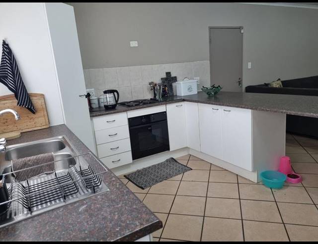 3 BEDROOM TOWNHOUSE FOR SALE IN RUIMSIG